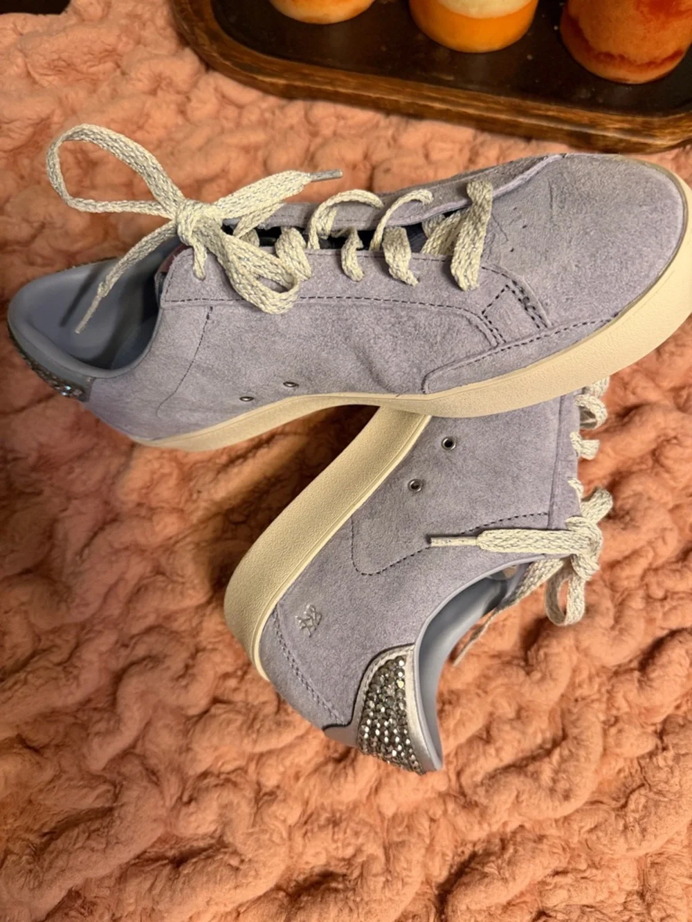 Skechers Lavender Suede Sneakers with Pink Star Accent/New without tag